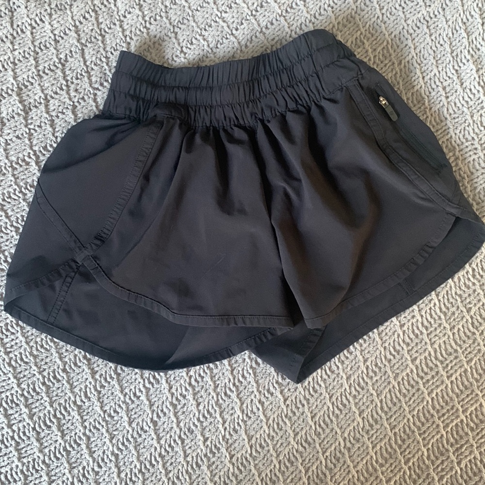 Black lululemon shorts